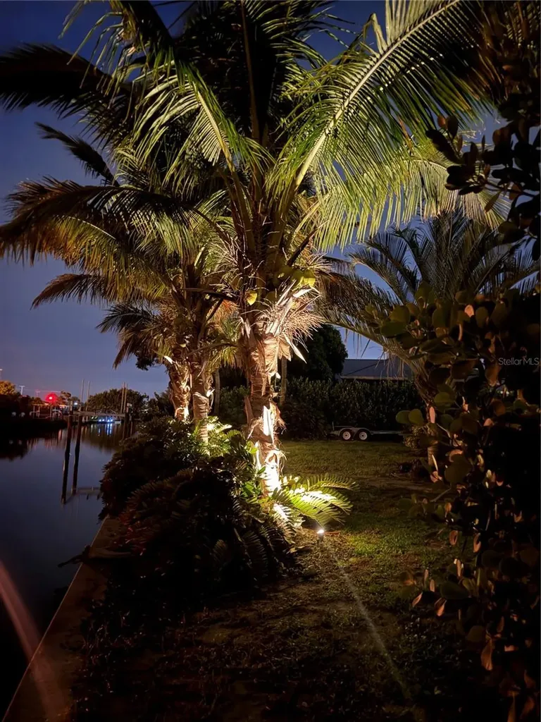 103 Rodgers Avenue NE Port Charlotte FL 33952