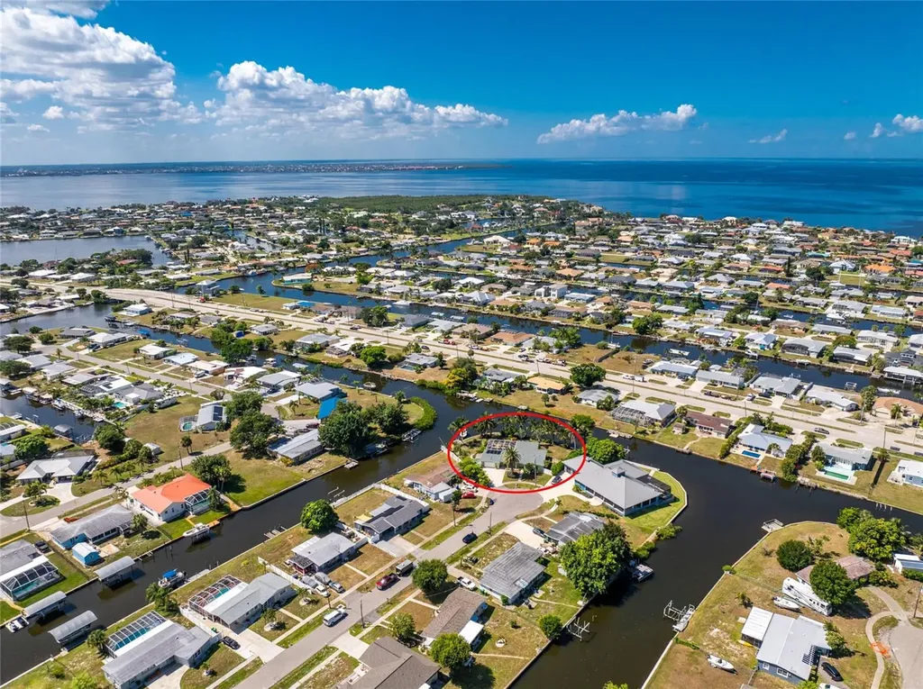 103 Rodgers Avenue NE Port Charlotte FL 33952
