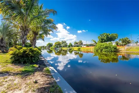 103 Rodgers Avenue NE Port Charlotte FL 33952