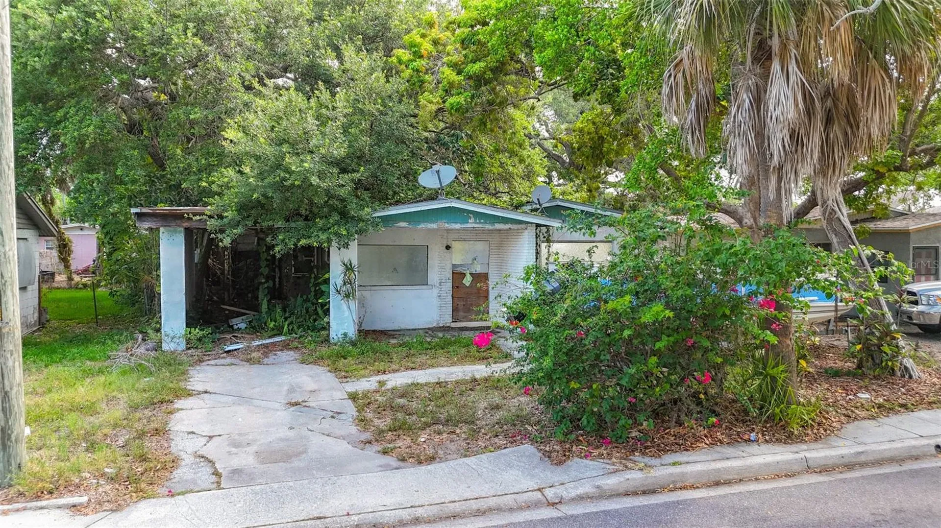 1679 24th Street Sarasota FL 34234