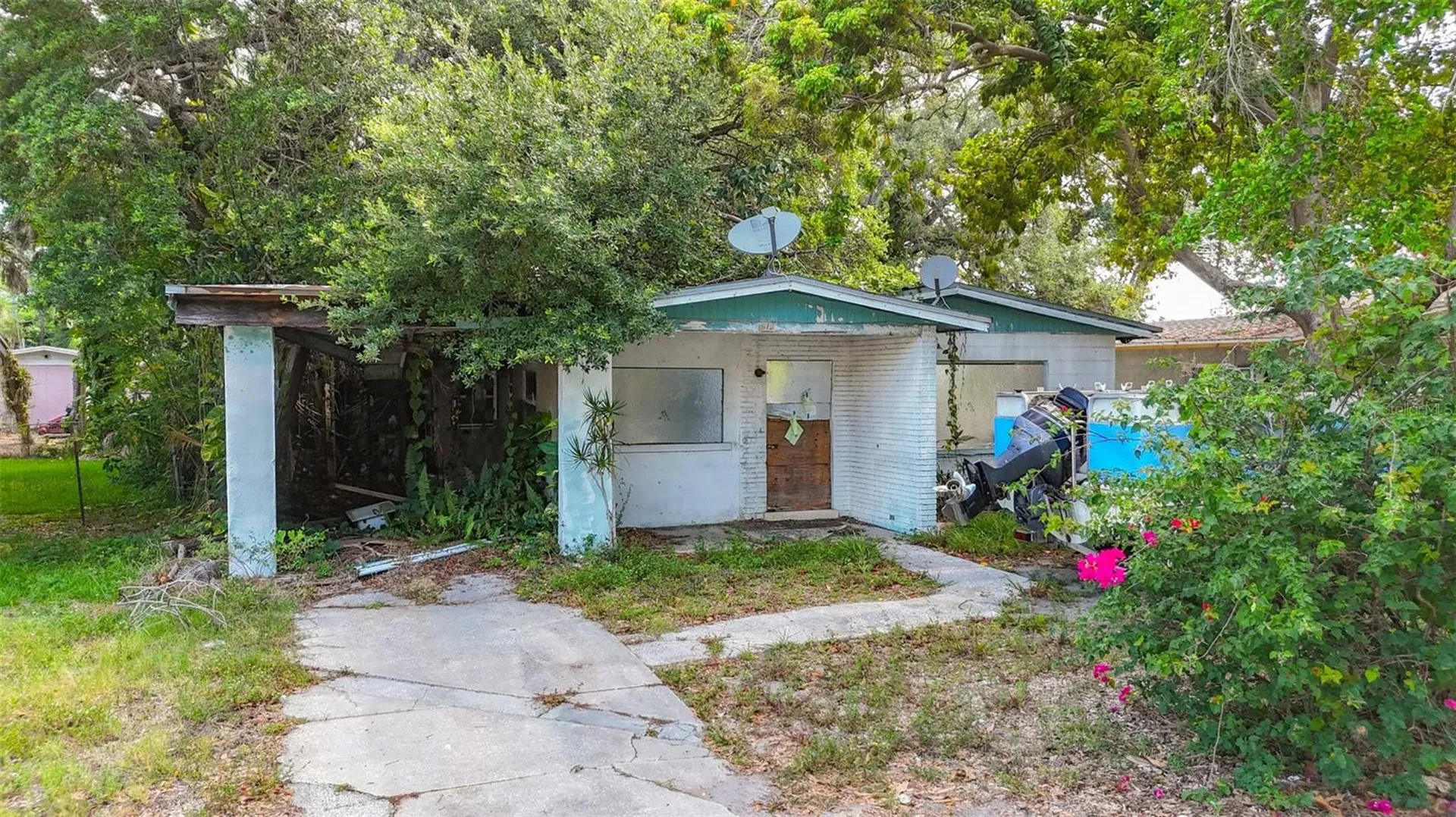 1679 24th Street Sarasota FL 34234