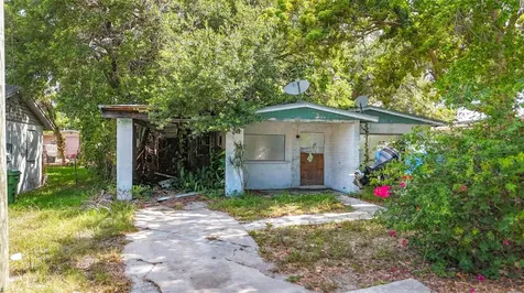 1679 24th Street Sarasota FL 34234
