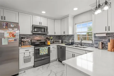 7591 121st Terrace Largo FL 33773