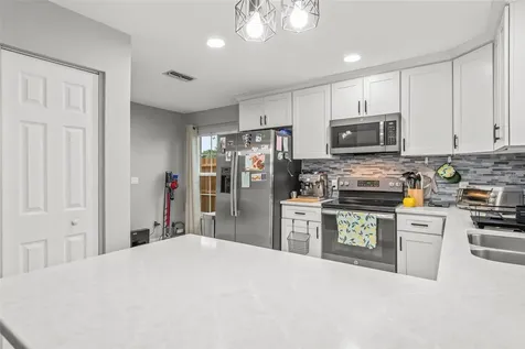 7591 121st Terrace Largo FL 33773