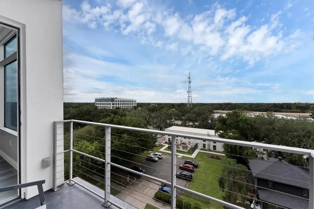 525 E Jackson Street Orlando FL 32801