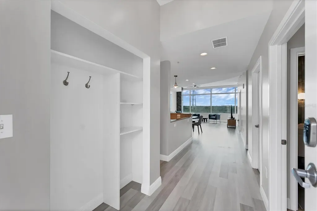 525 E Jackson Street Orlando FL 32801