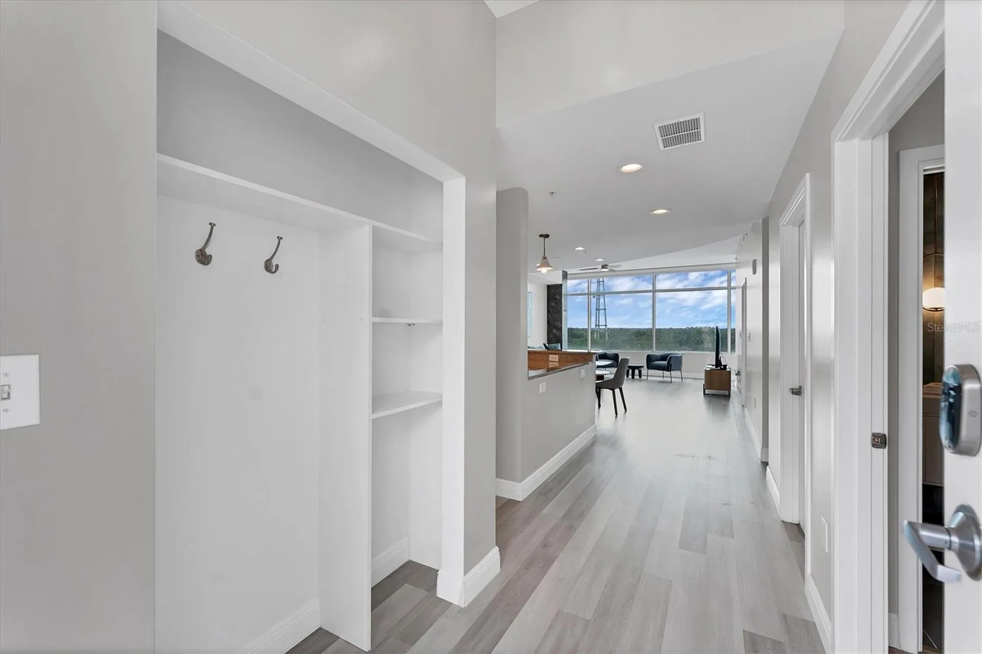 525 E Jackson Street Orlando FL 32801