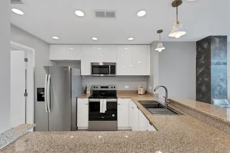 525 E Jackson Street Orlando FL 32801