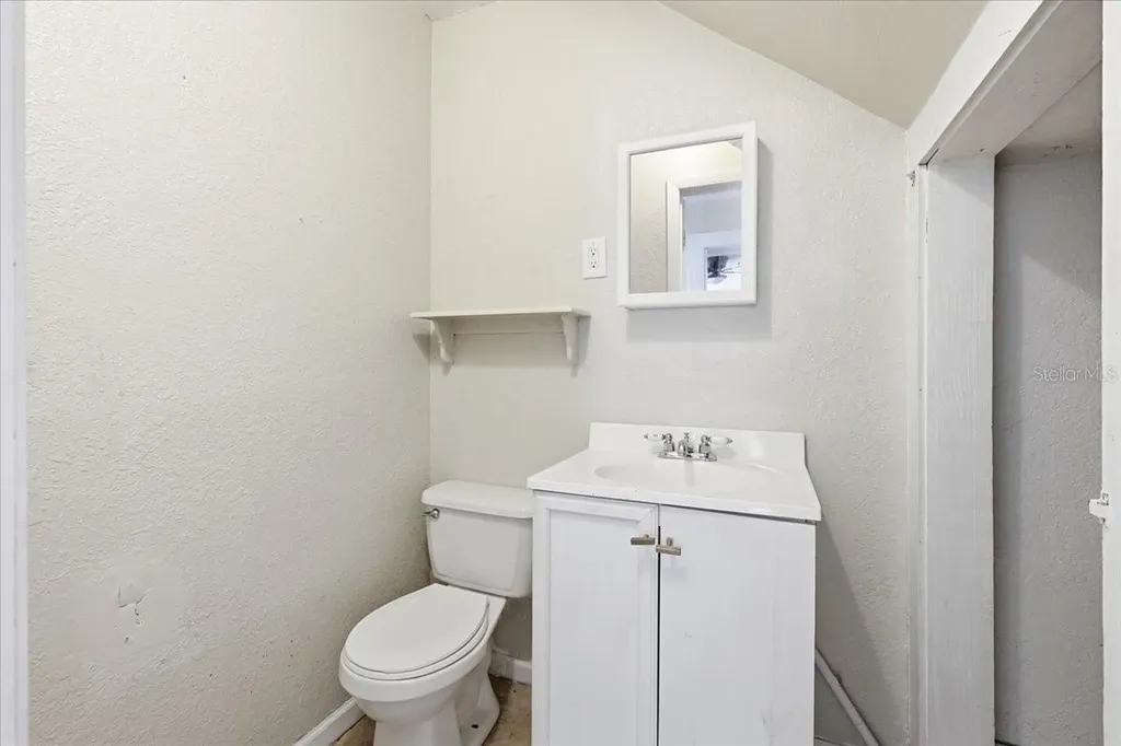 1049 Monroe Street Lakeland FL 33801