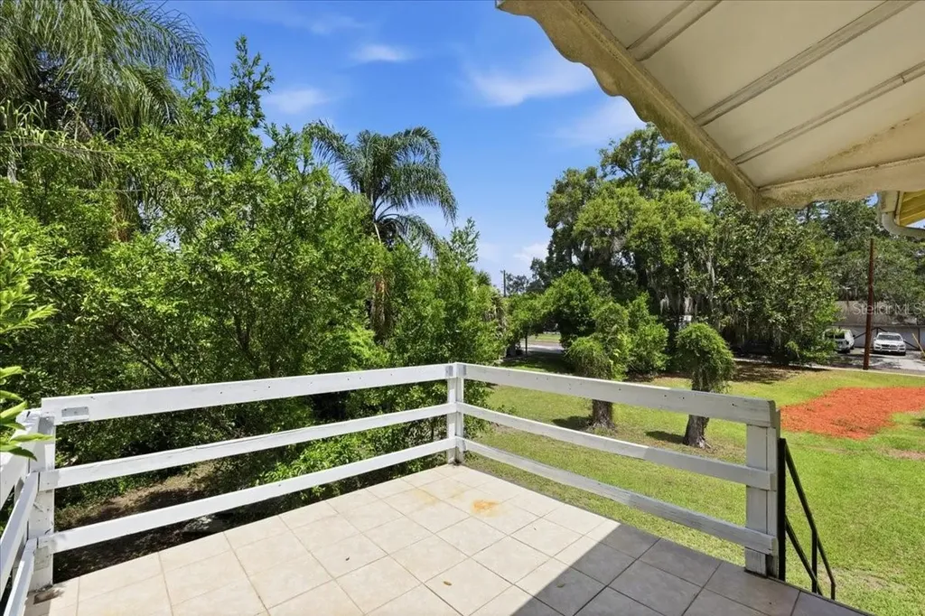 1049 Monroe Street Lakeland FL 33801