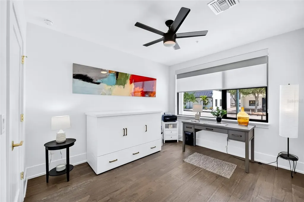 2187 Main Street Sarasota FL 34237