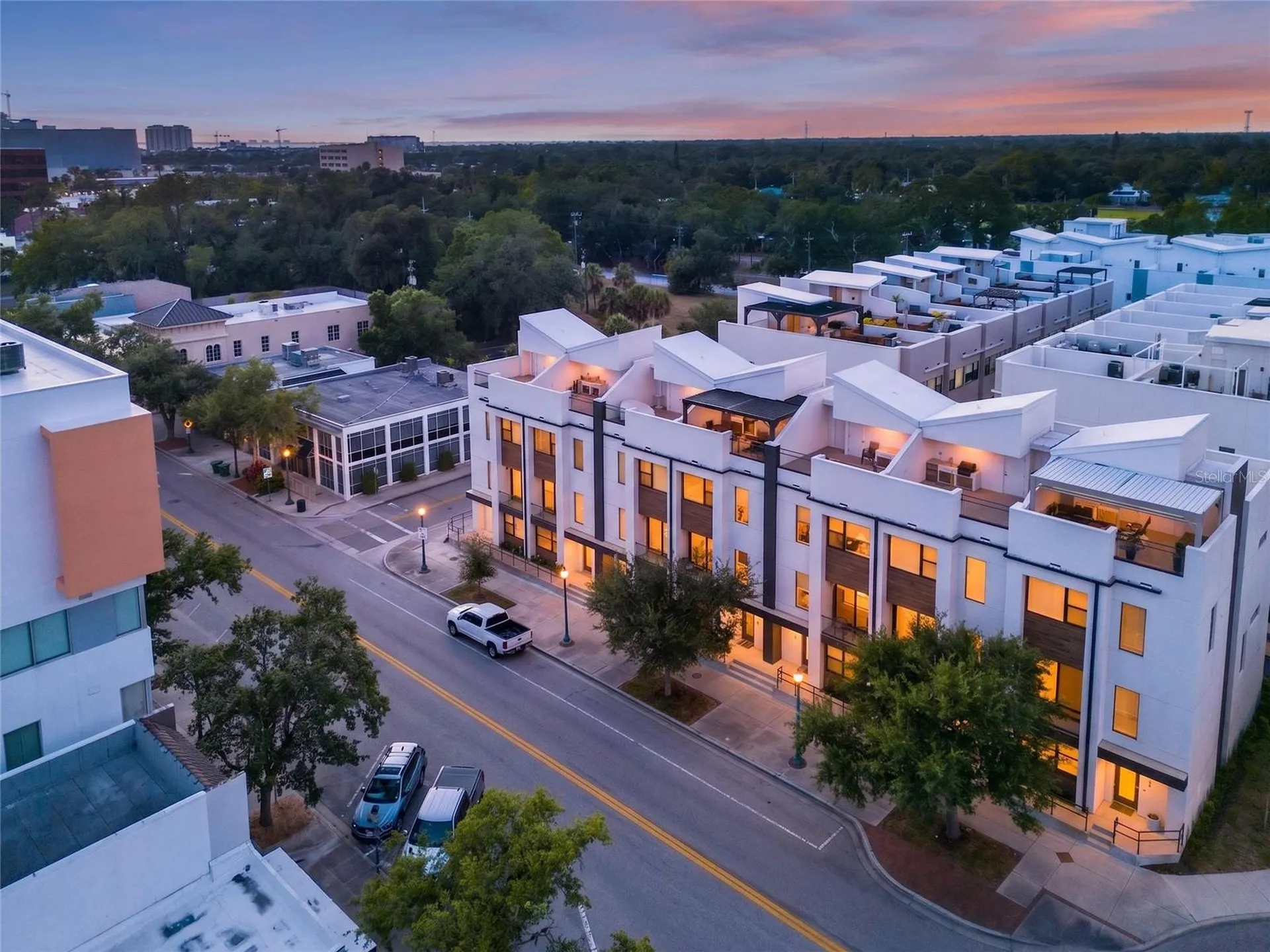 2187 Main Street Sarasota FL 34237