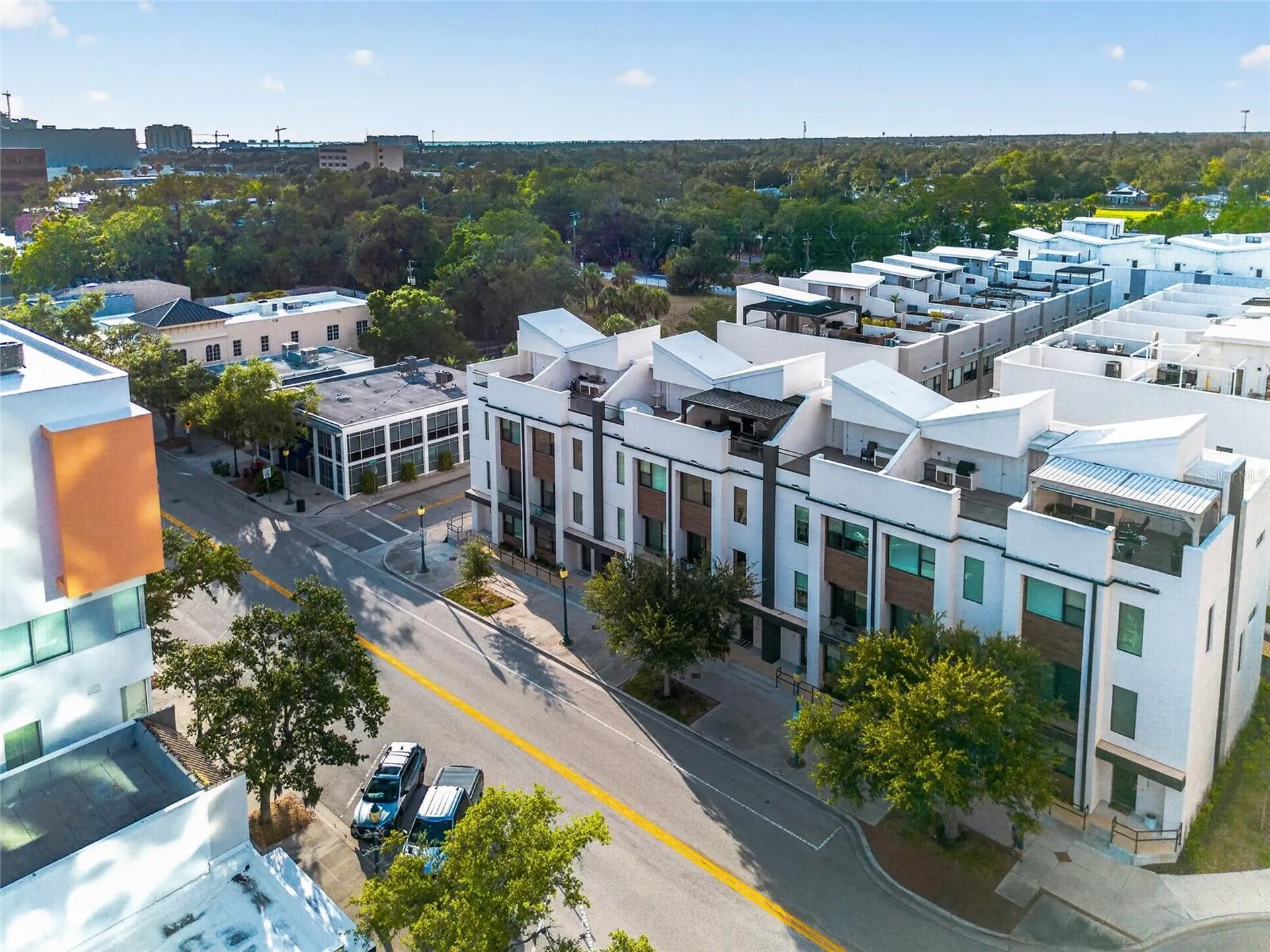 2187 Main Street Sarasota FL 34237