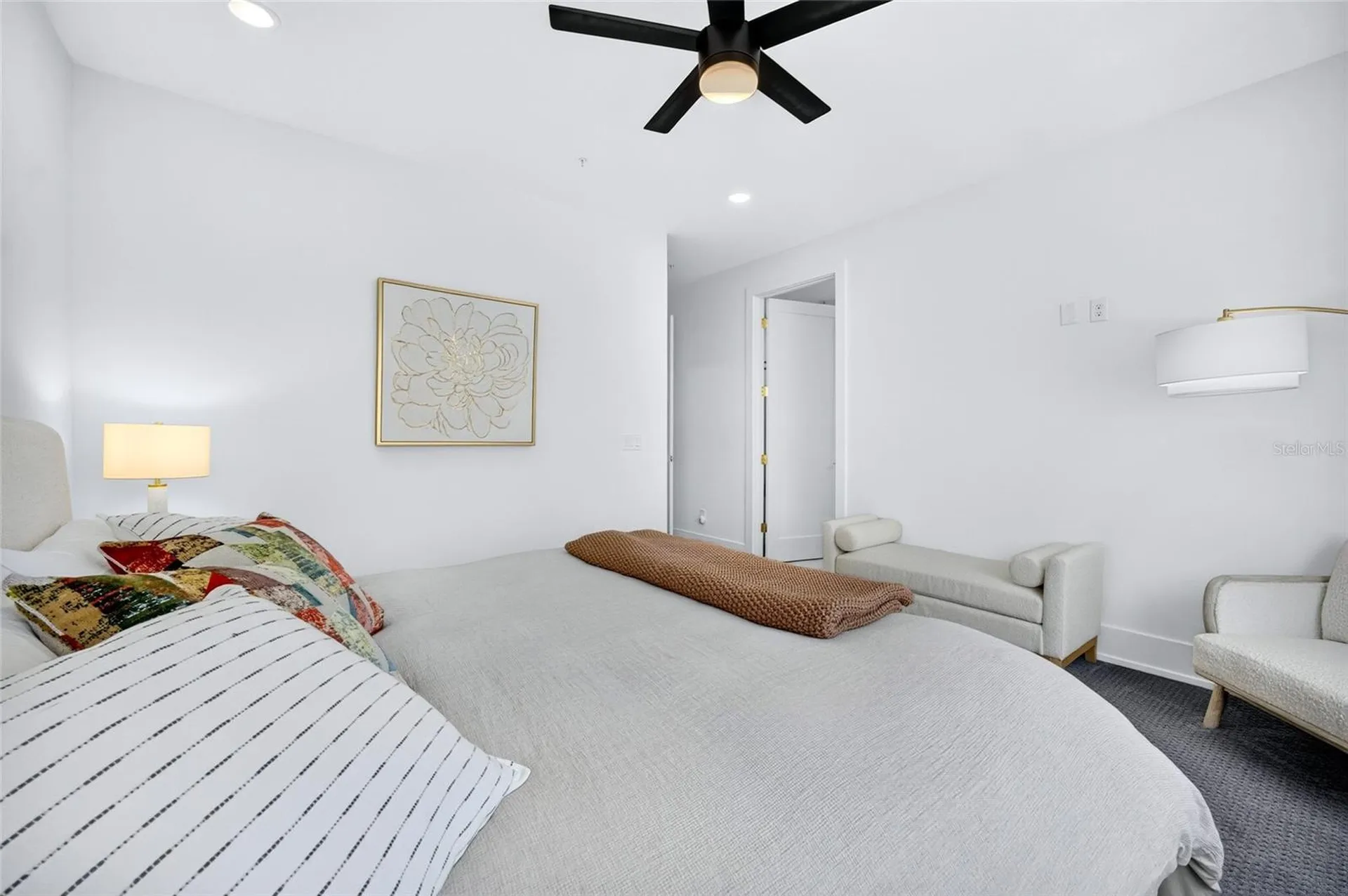 2187 Main Street Sarasota FL 34237