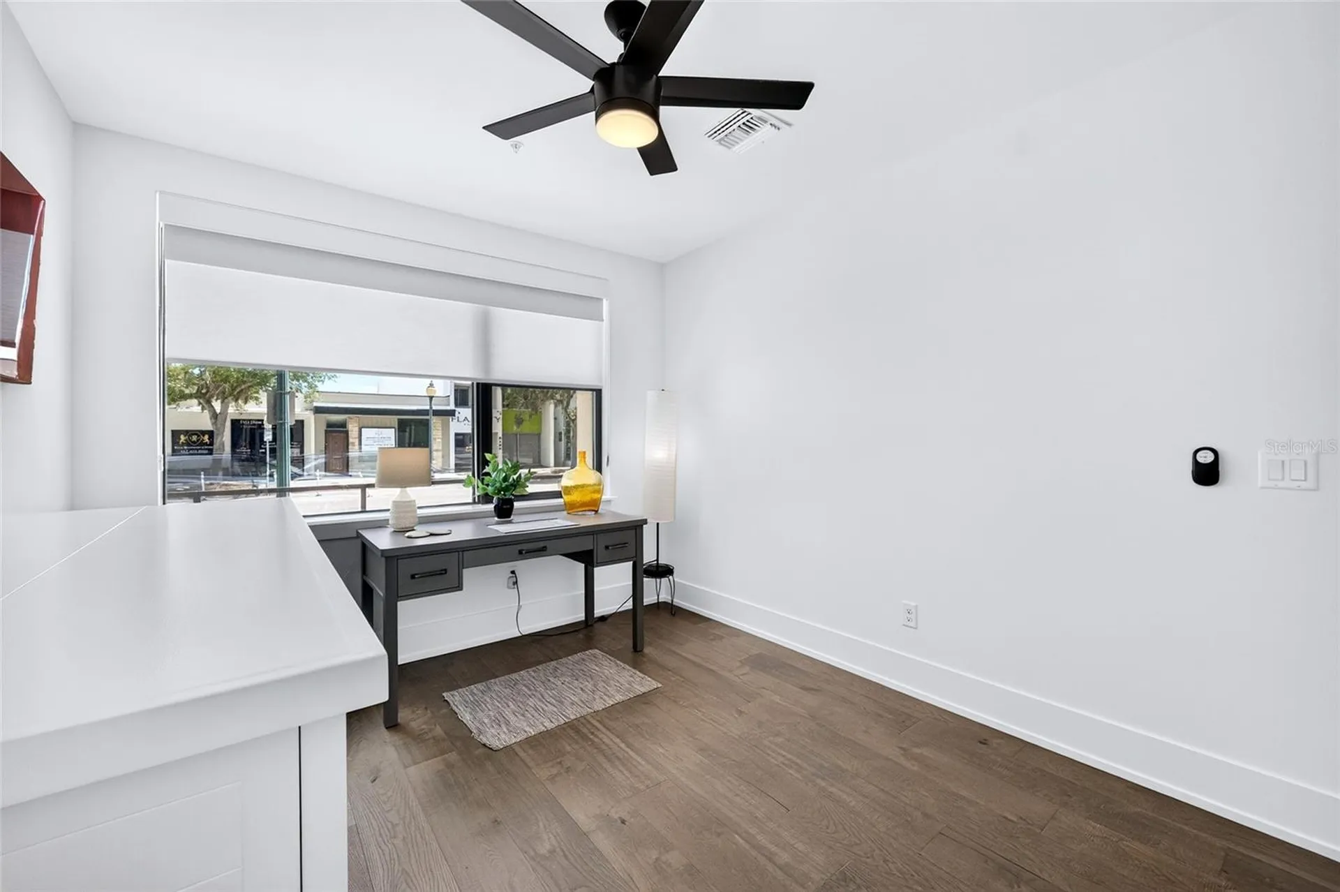 2187 Main Street Sarasota FL 34237
