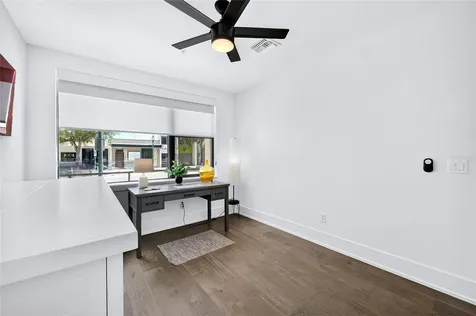 2187 Main Street Sarasota FL 34237
