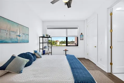 2187 Main Street Sarasota FL 34237