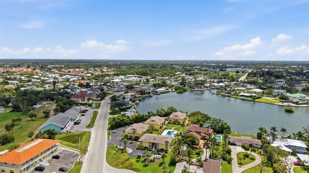 101 Louella Lane Nokomis FL 34275