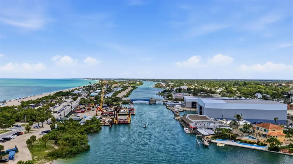 101 Louella Lane Nokomis FL 34275