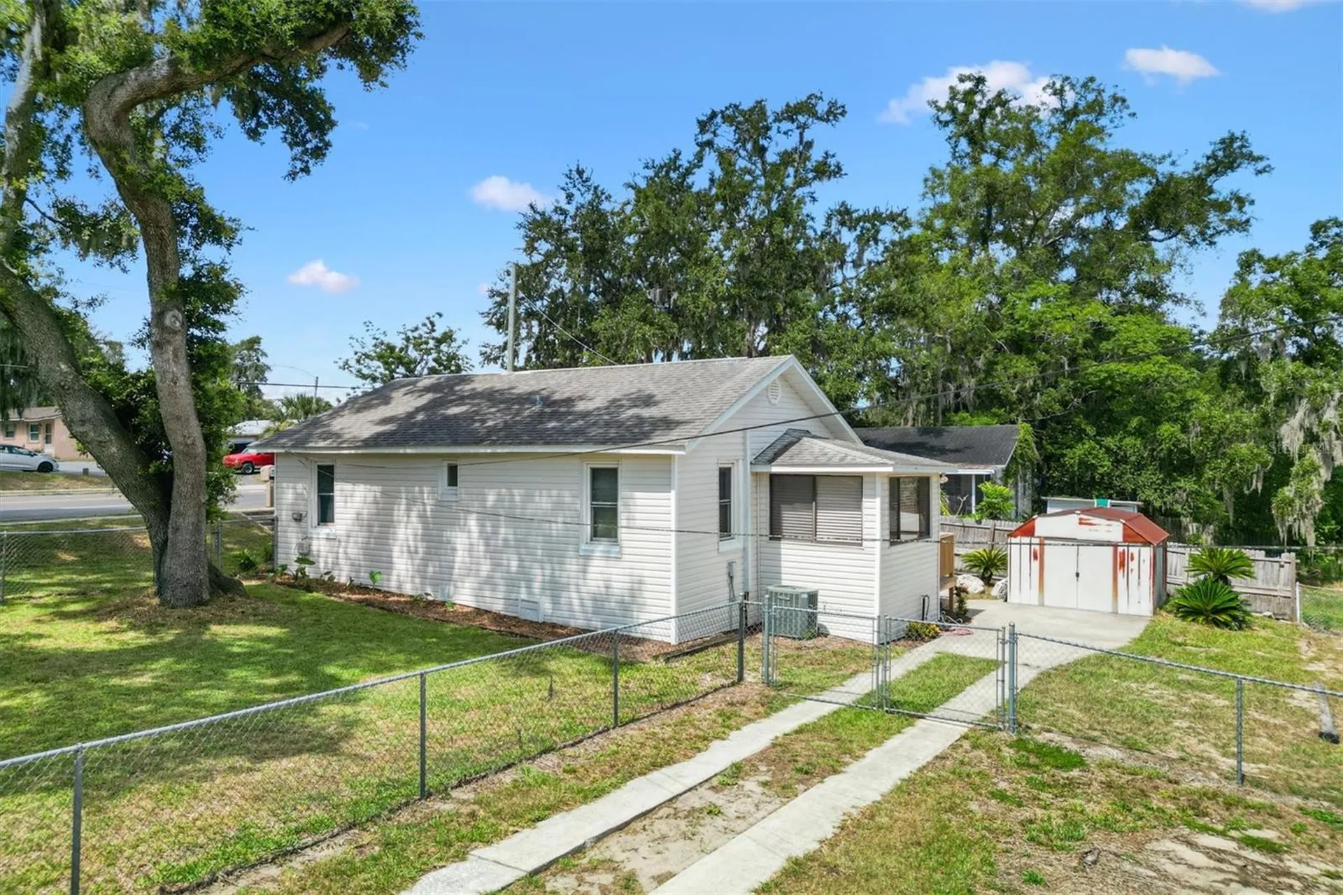 2000 South Street Leesburg FL 34748