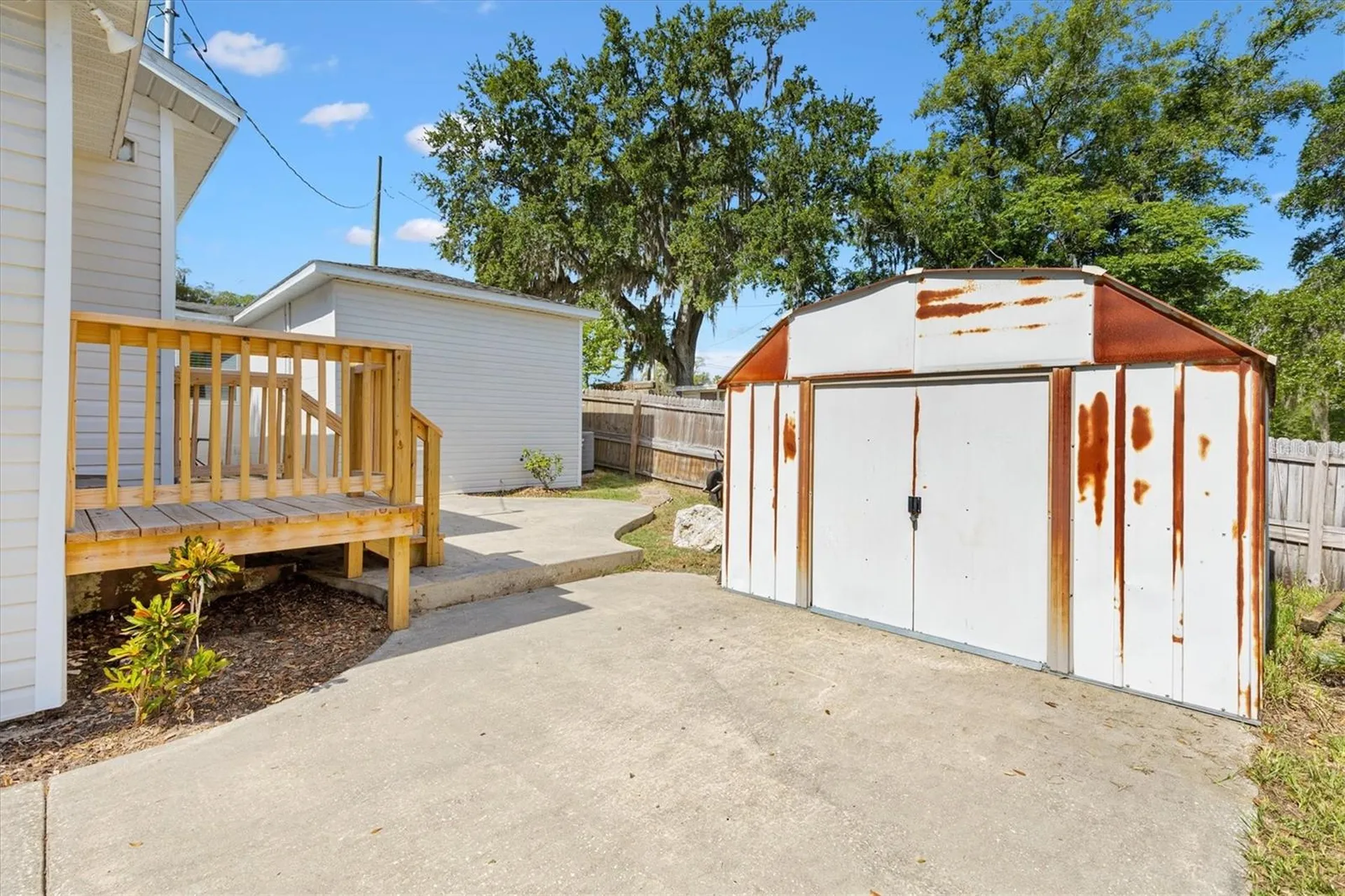 2000 South Street Leesburg FL 34748