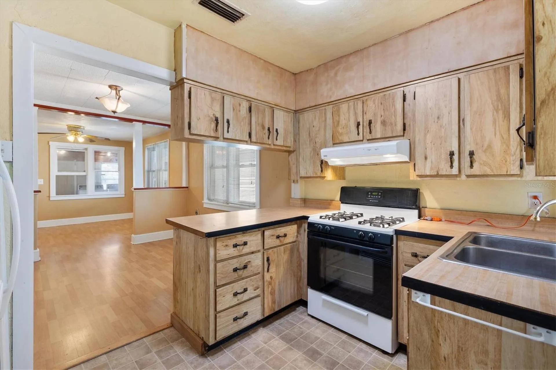 2000 South Street Leesburg FL 34748