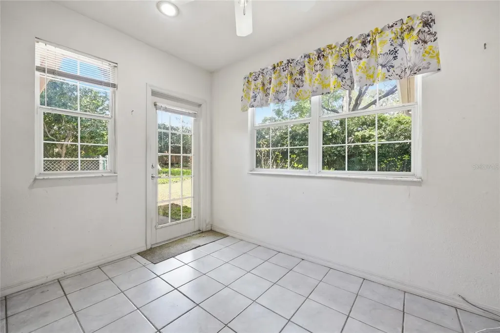 25249 SW 18th Avenue Newberry FL 32669