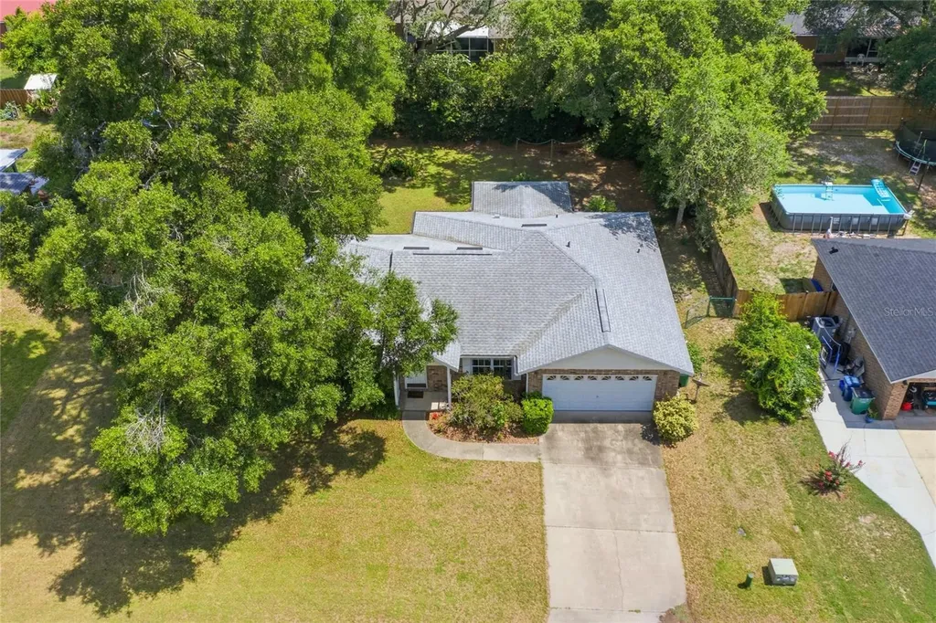 25249 SW 18th Avenue Newberry FL 32669