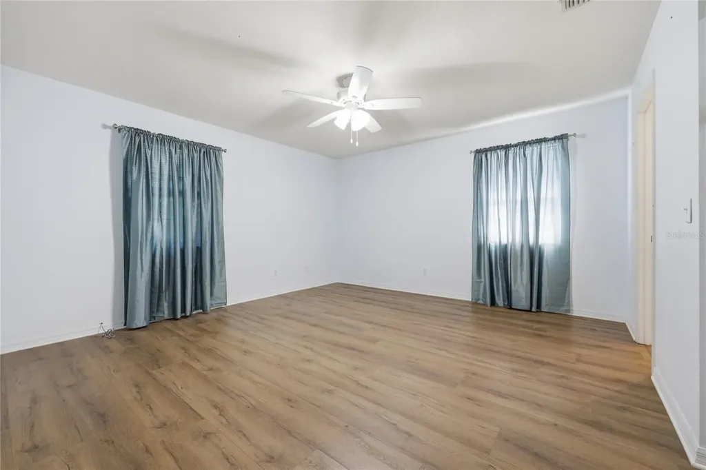 25249 SW 18th Avenue Newberry FL 32669