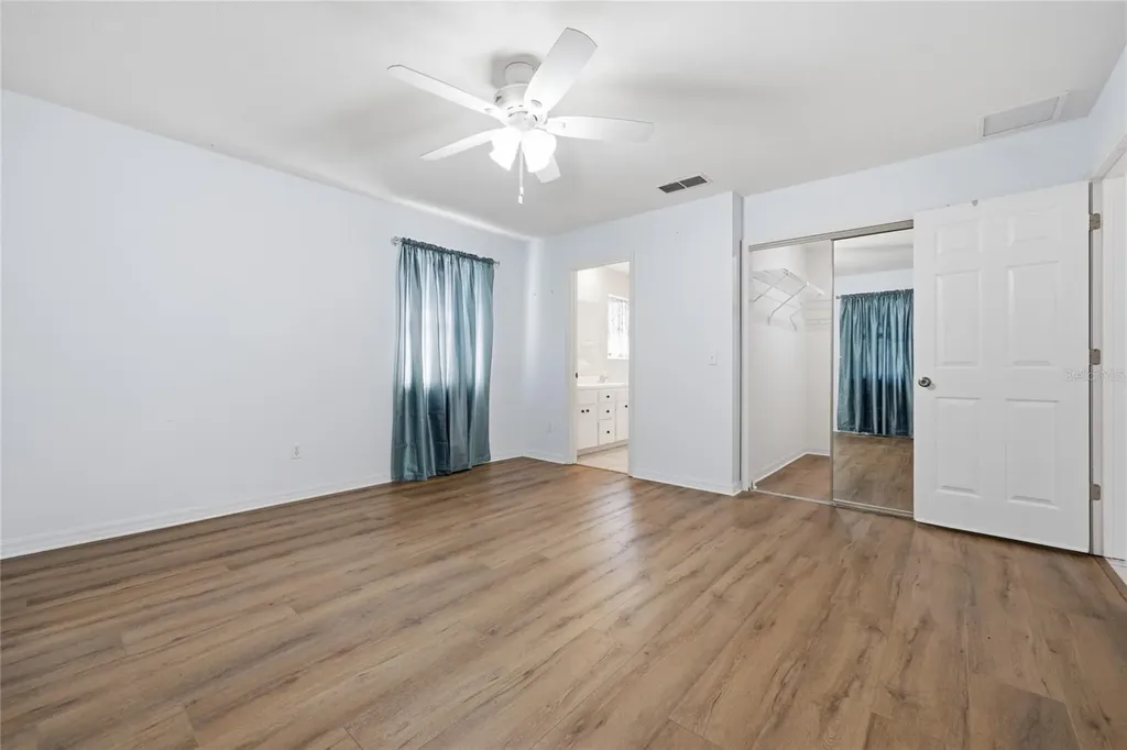 25249 SW 18th Avenue Newberry FL 32669