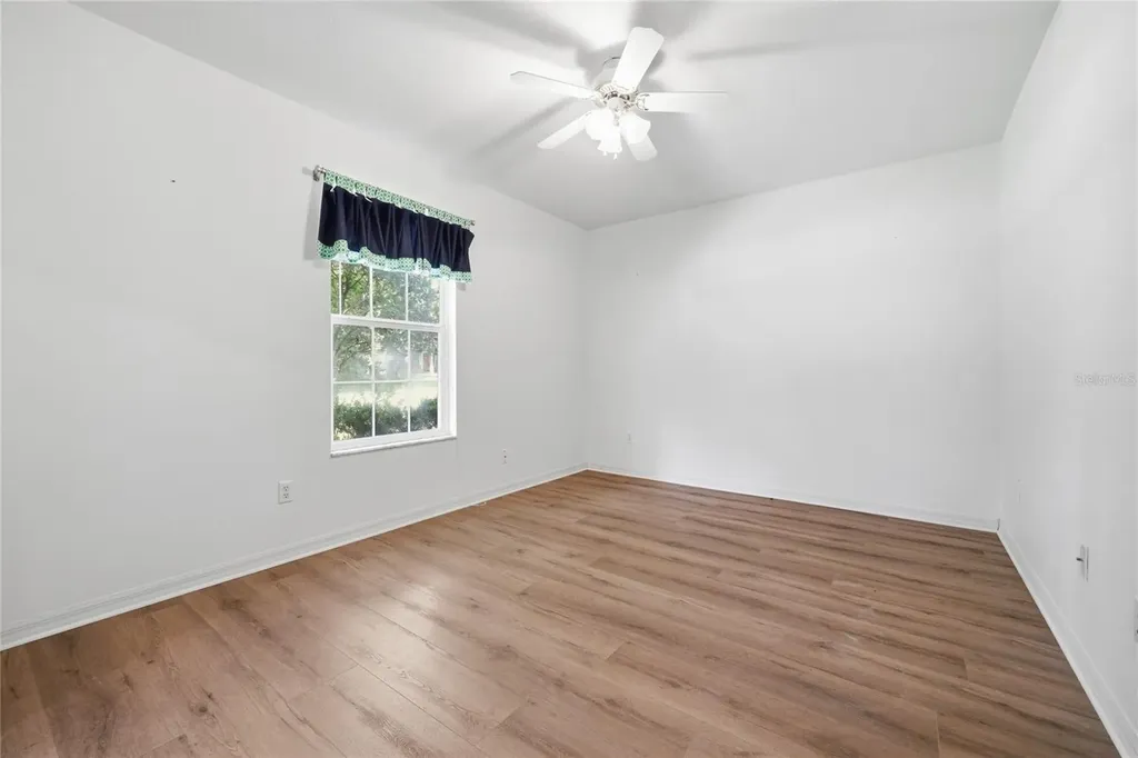 25249 SW 18th Avenue Newberry FL 32669