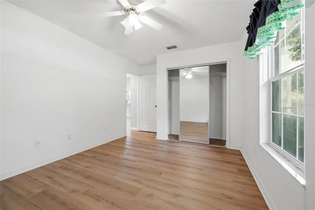 25249 SW 18th Avenue Newberry FL 32669