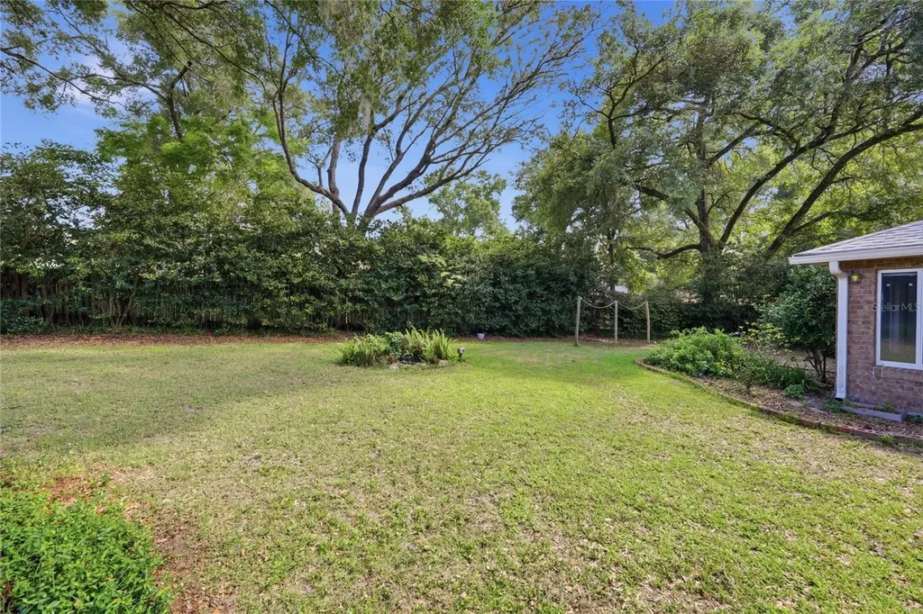 25249 SW 18th Avenue Newberry FL 32669