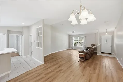 25249 SW 18th Avenue Newberry FL 32669