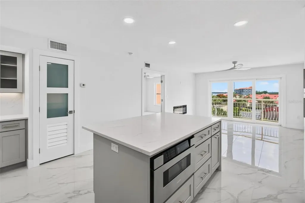 4900 Brittany Drive S St Petersburg FL 33715