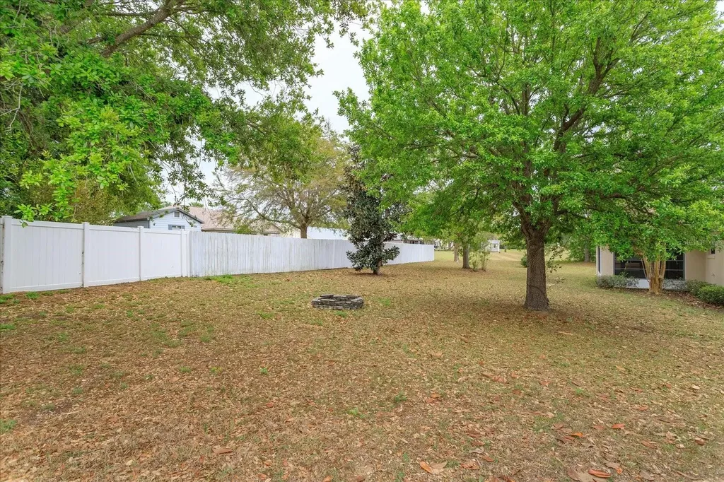 36634 Tropical Wind Lane Grand Island FL 32735