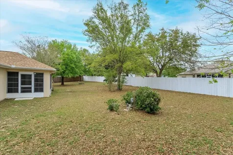 36634 Tropical Wind Lane Grand Island FL 32735