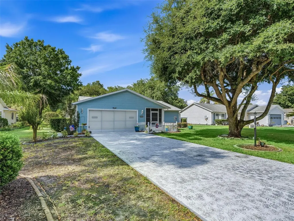 2107 Greenlaw Court Leesburg FL 34788