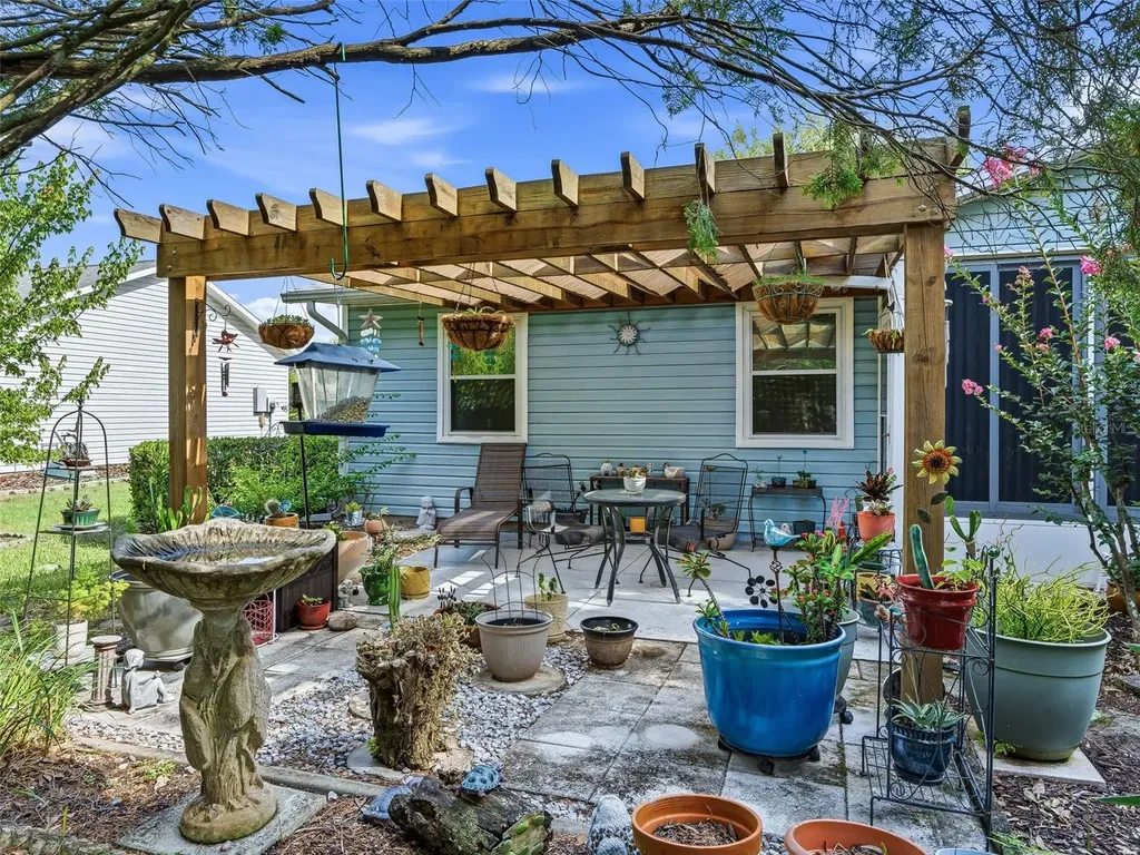 2107 Greenlaw Court Leesburg FL 34788