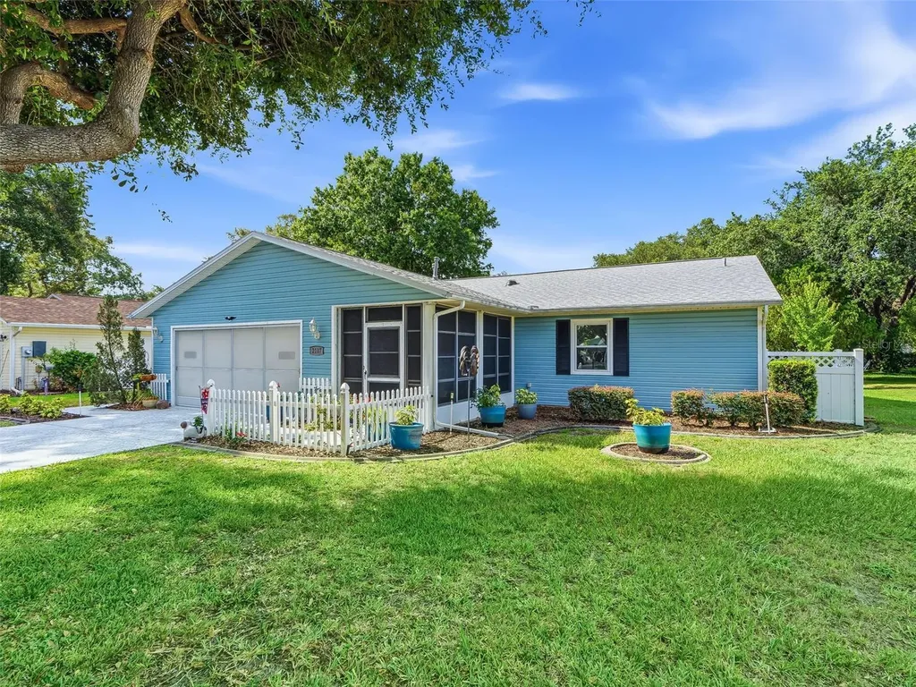 2107 Greenlaw Court Leesburg FL 34788