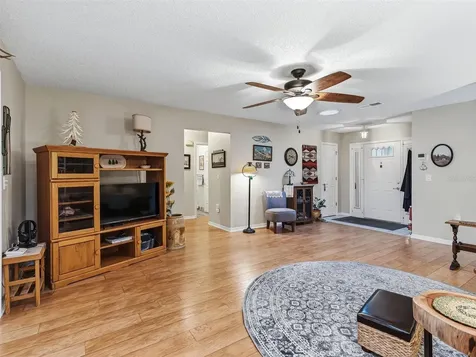 2107 Greenlaw Court Leesburg FL 34788