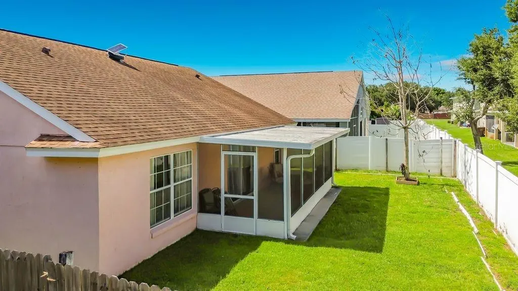 2079 Shannon Lakes Boulevard Kissimmee FL 34743