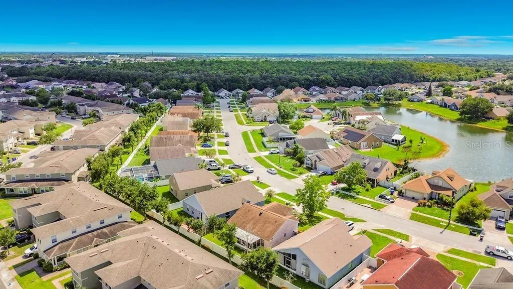 2079 Shannon Lakes Boulevard Kissimmee FL 34743