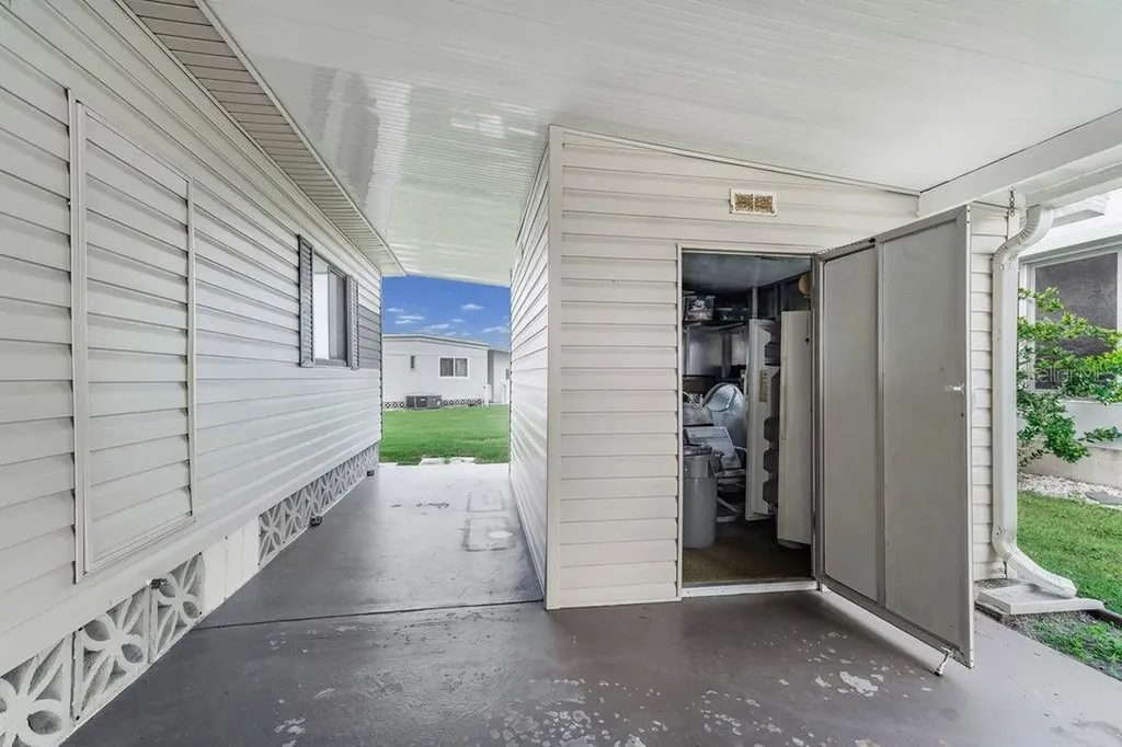 307 Avenue Of Dukes Nokomis FL 34275