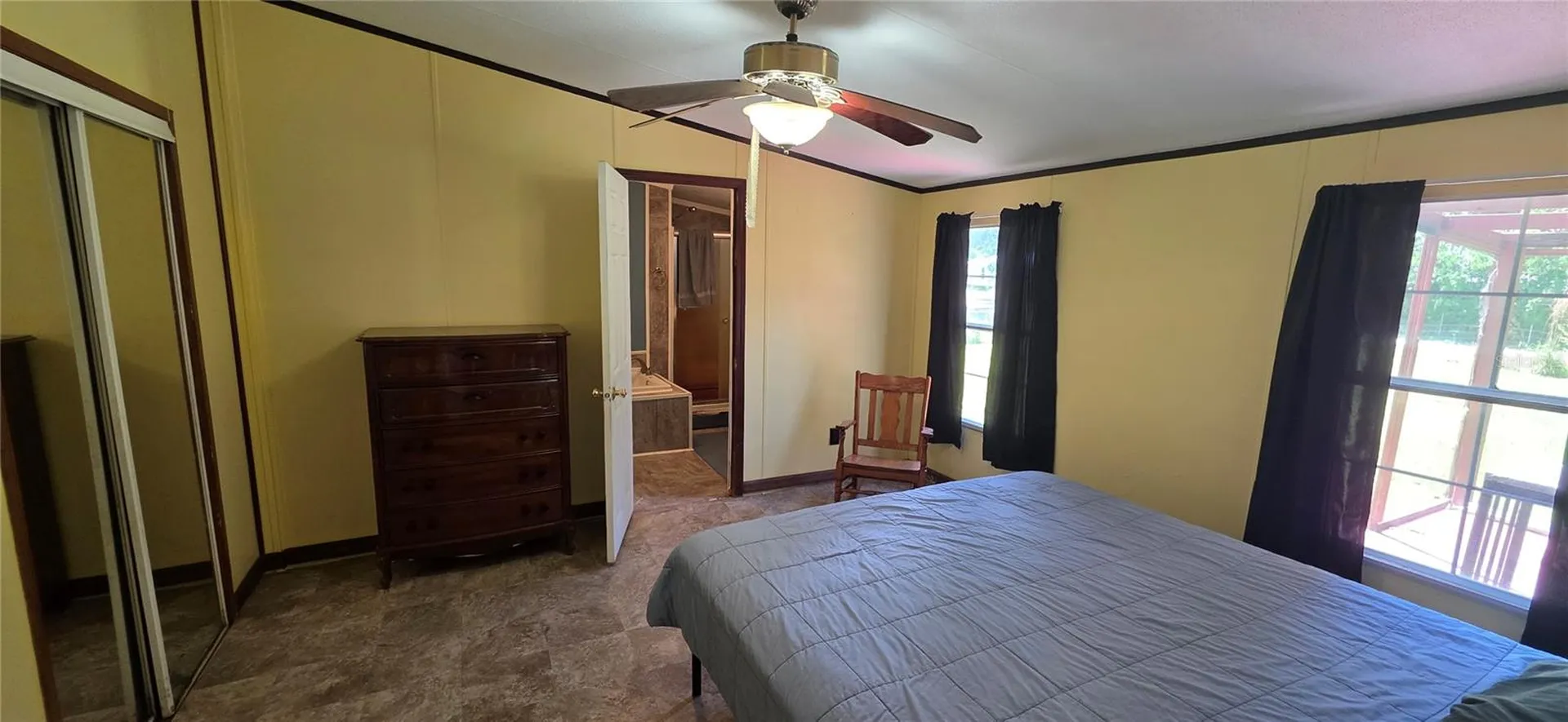 11736 Cr 675w Webster FL 33597