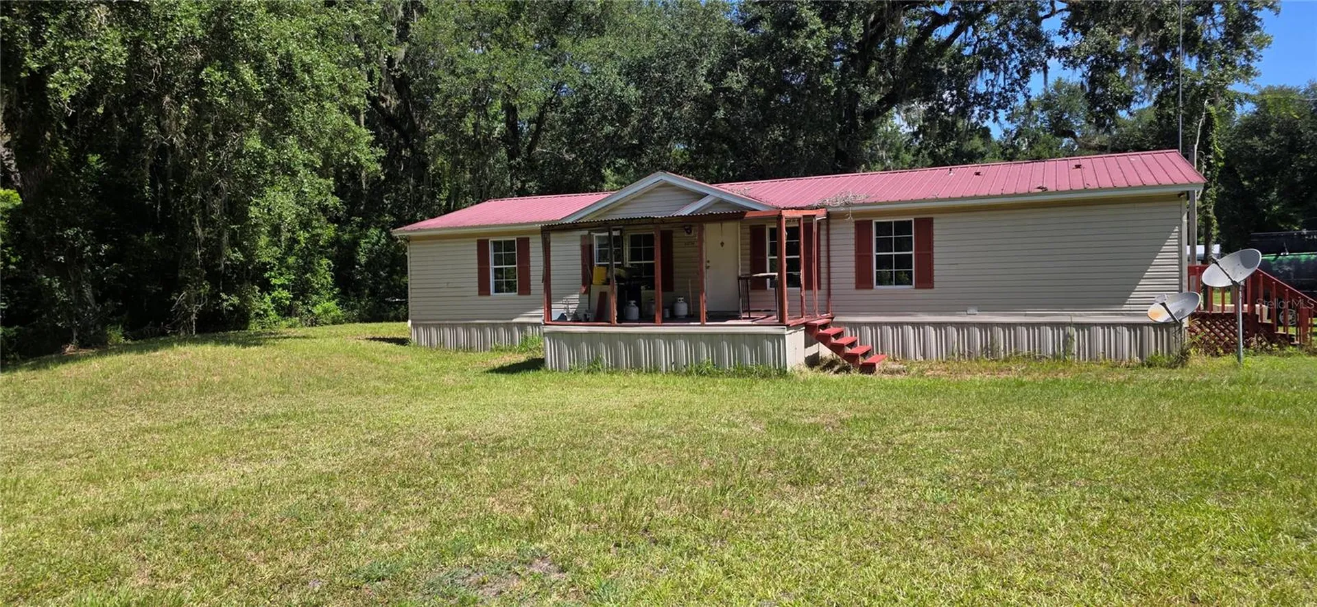 11736 Cr 675w Webster FL 33597