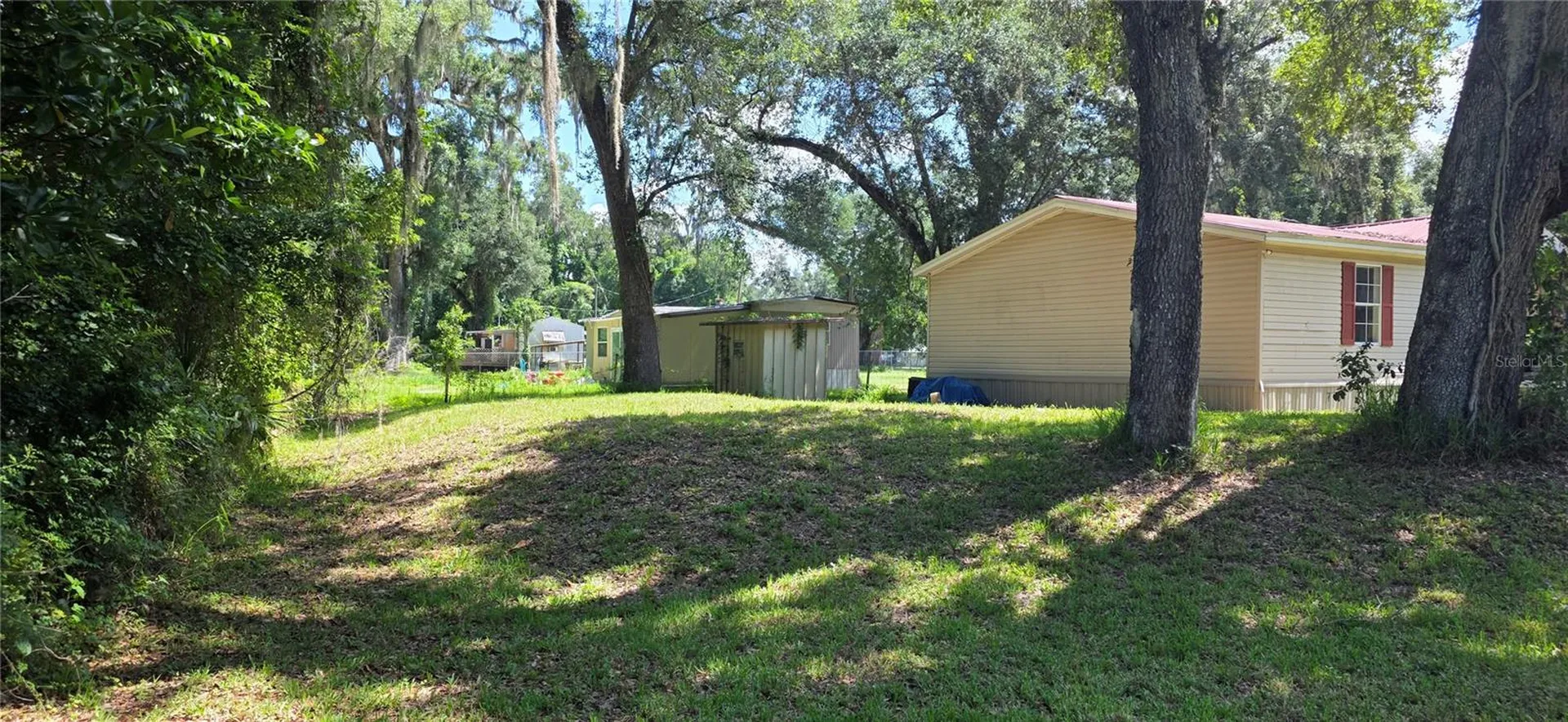 11736 Cr 675w Webster FL 33597
