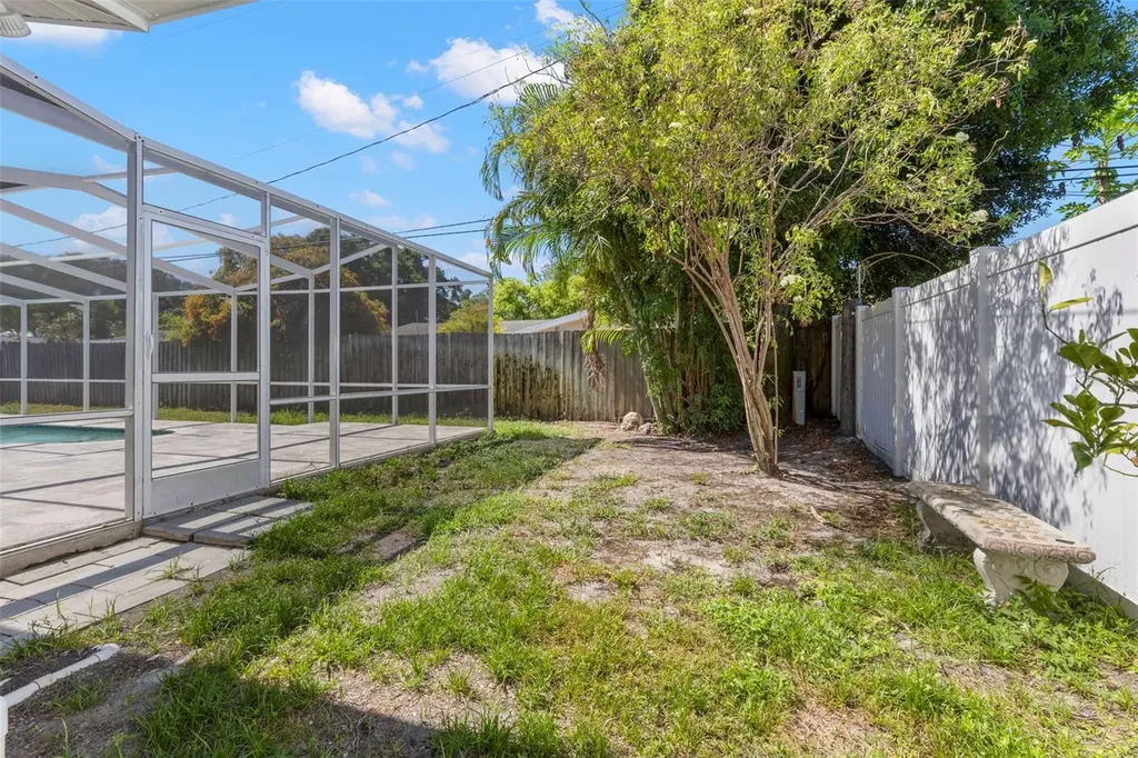 2441 Fairbanks Drive Clearwater FL 33764