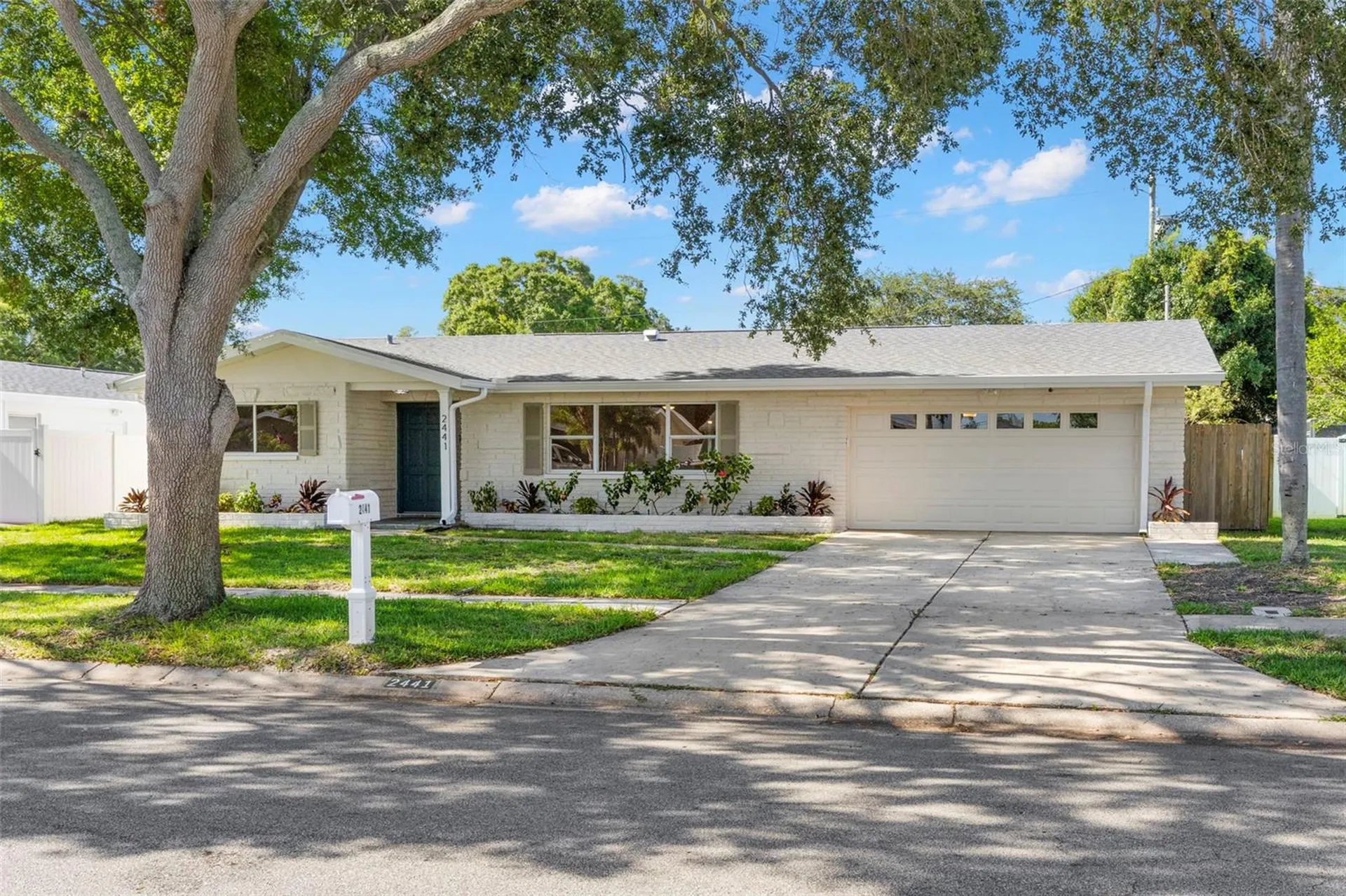 2441 Fairbanks Drive Clearwater FL 33764