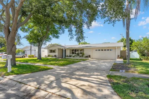 2441 Fairbanks Drive Clearwater FL 33764